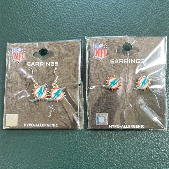 NFL Miami Dolphins Hypo-Allergenic Earrings Set.   NWT - Picture 1 of 6